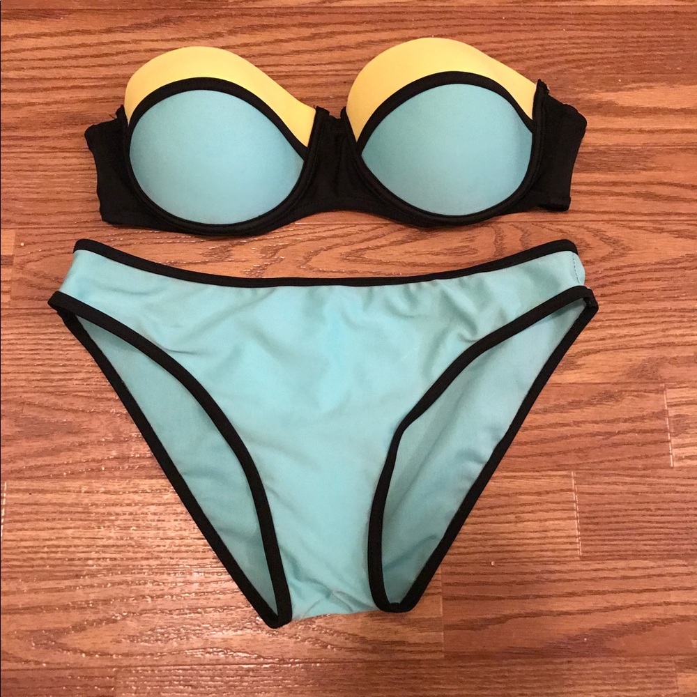Bikini swimsuit small