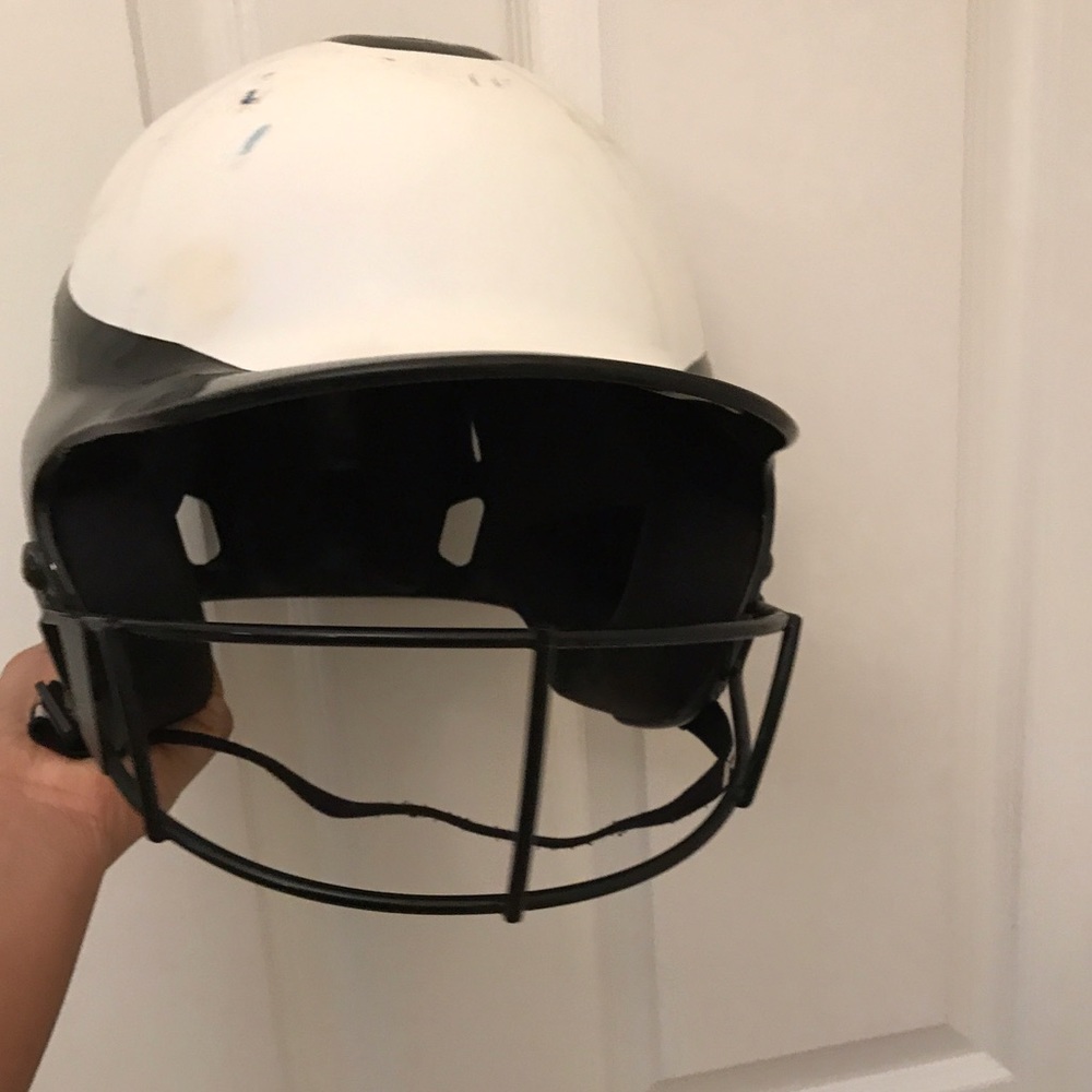 Mizuno Softball Helmet