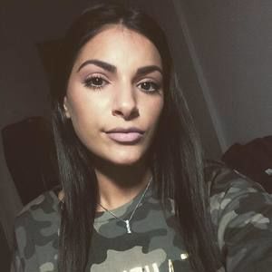 Meet your Posher, Mina