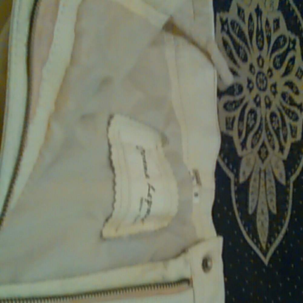 Pants - Picture 2 of 4