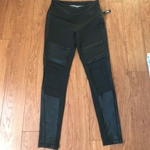 Victoria's Secret Sport leggings