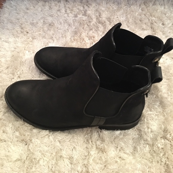Steve Madden Shoes - Steve Madden Booties