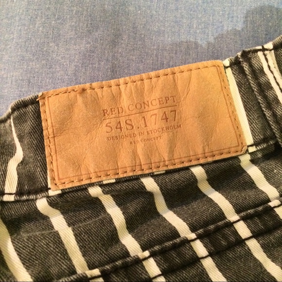 H&M Black and White Striped Pants - Picture 7 of 8