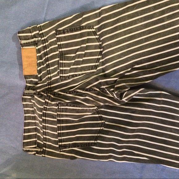 H&M Black and White Striped Pants - Picture 8 of 8