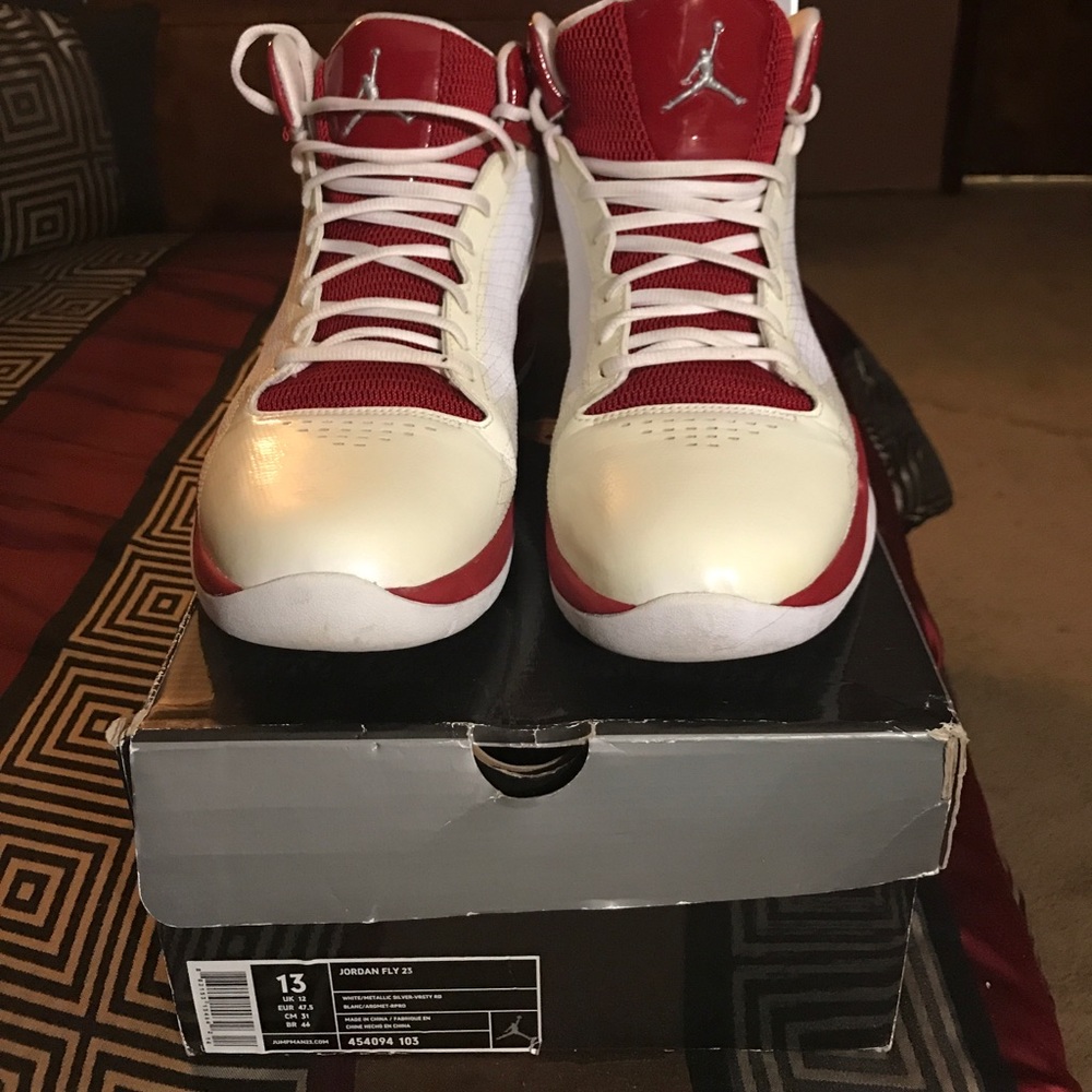 Jordan Fly 23 White/Silver/Red