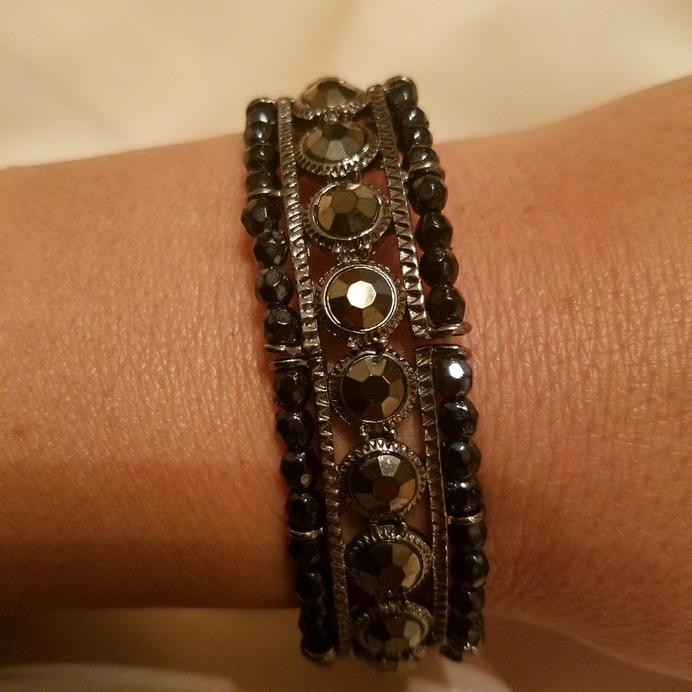 Liz Claiborne Metal Stretch Bracelet