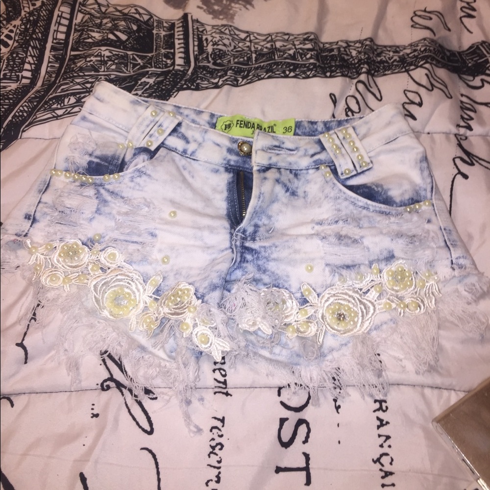 Fenda Brazil Shorts