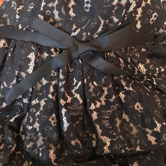 Black lace Neiman & Target rare sexy flare dress - Picture 5 of 7