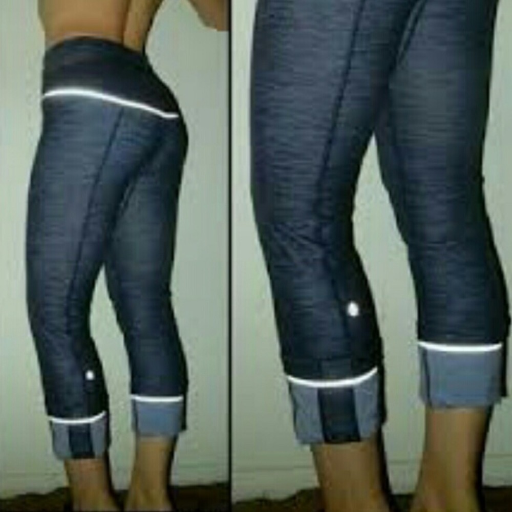 RARE lululemon Wunder Under botton crop