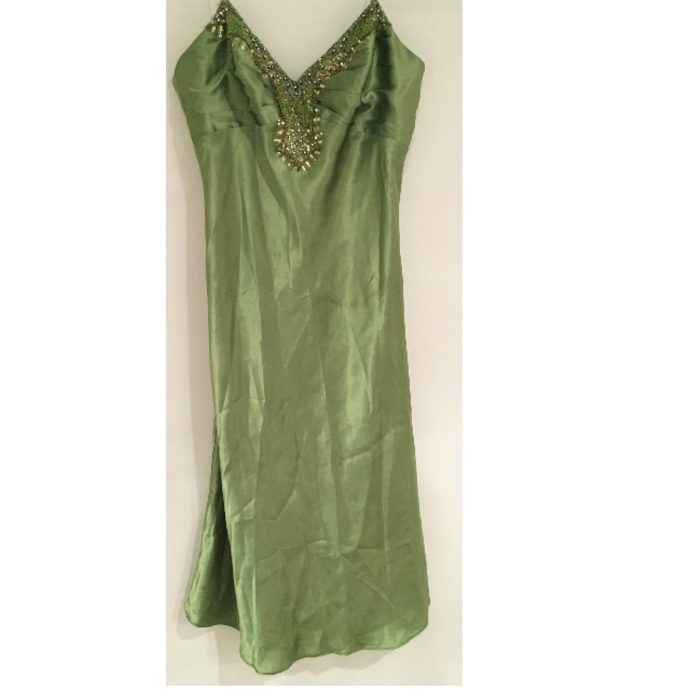 Elegant Faviana Strapless Dress