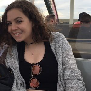 Meet your Posher, Sarah