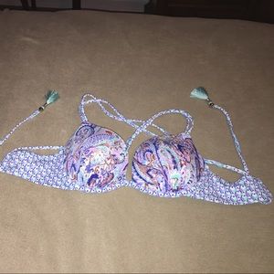 Victoria's Secret bikini (top only)