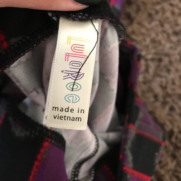 Lularoe OS purple/black leggings - Picture 3 of 3