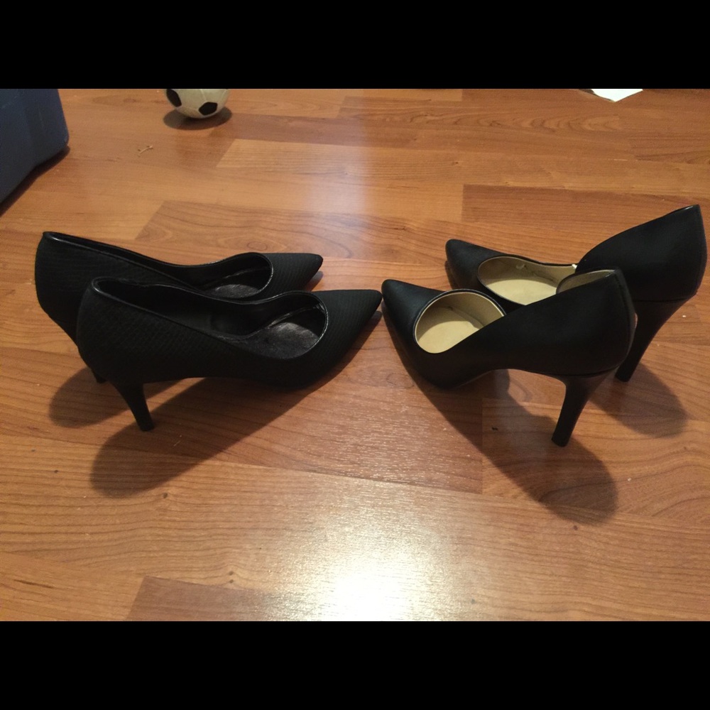 ‼️SOLD‼️ 2 pairs of black heels