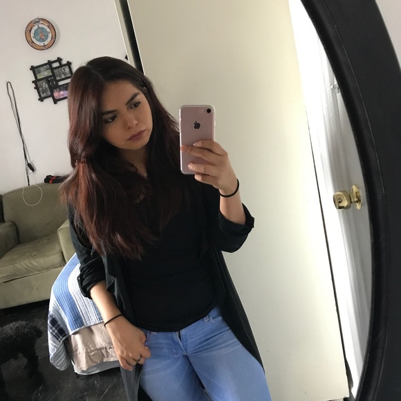 Meet your Posher, Daisy - Picture 3 of 5