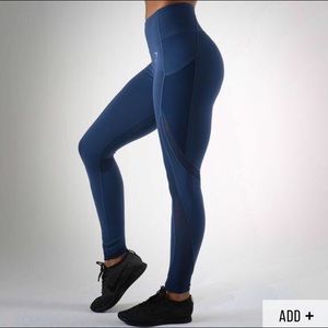 (JACKIE) Gymshark Mesh Workout Leggings