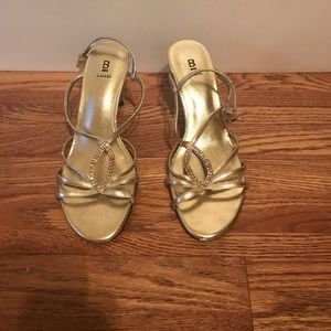 Gold heels size 6