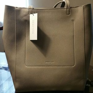 *SOLD* Kenneth Cole Reaction Zip Top Tote
