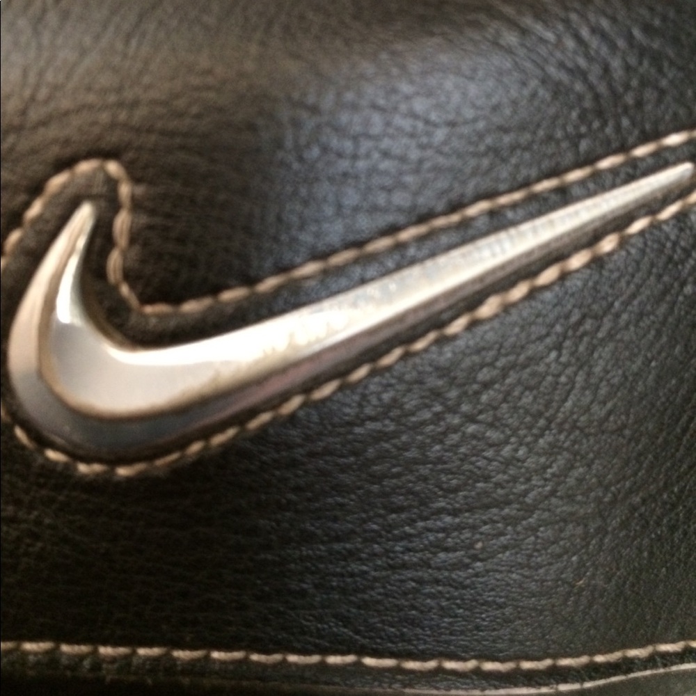 Meet your Posher, Eduardo