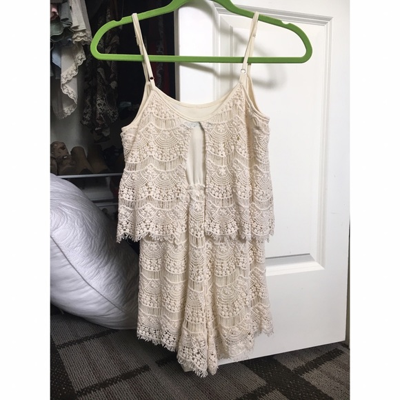 Francesca's Tan Romper - Picture 3 of 3