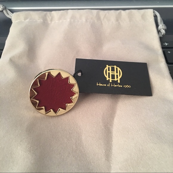 HOUSE OF HARLOW 1960 CRANBERRY RED SUNBURST RING - Picture 4 of 4