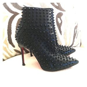 Christian Louboutin Snakilta Leather Ankle Boots