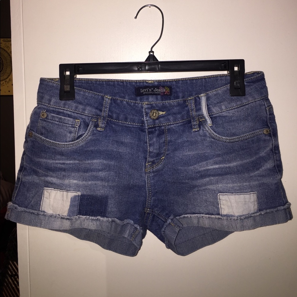 Levi jean shorts