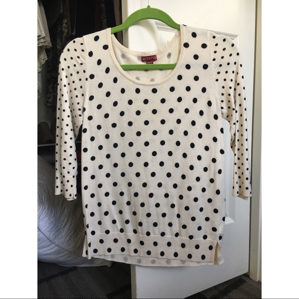 Off white sweater