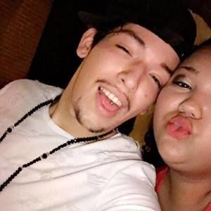 Meet your Posher, Leo