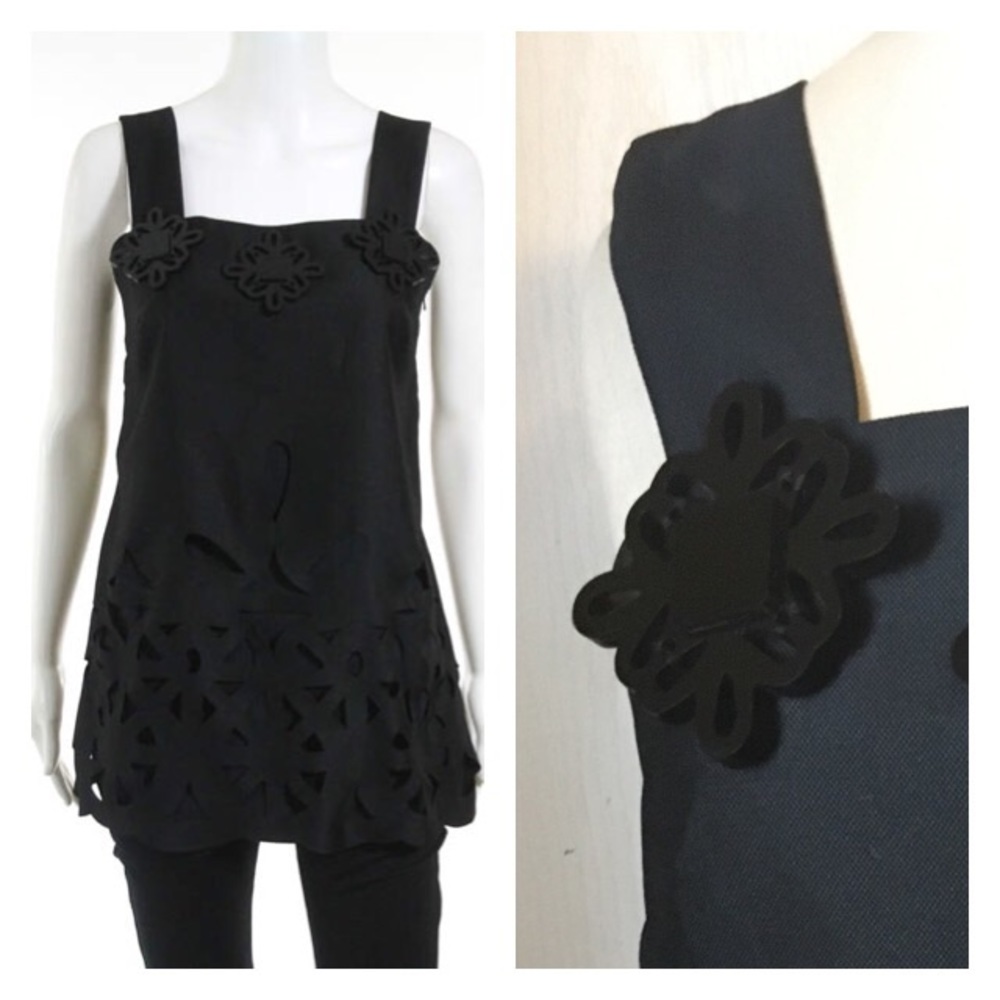 ❤️️Karta Cut out top - Hard to find❤️️
