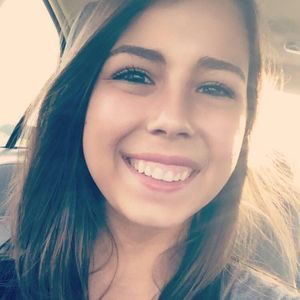 Meet your Posher, Amelia