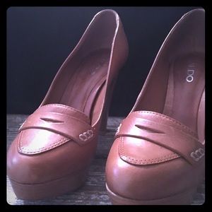 ALDO size 38/8 flawless
