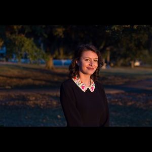 Meet your Posher, Constance