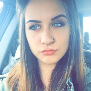 Meet your Posher, Cierra