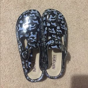 Alegria Dog Pattern Slip-On Shoes
