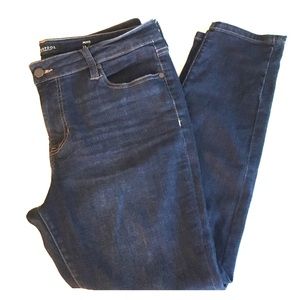 🌸SALE🌸Liverpool 'Abby' petite Skinny Jeans