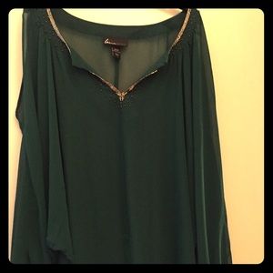 NWOT gorgeous green/gold Lane Bryant top 26/28
