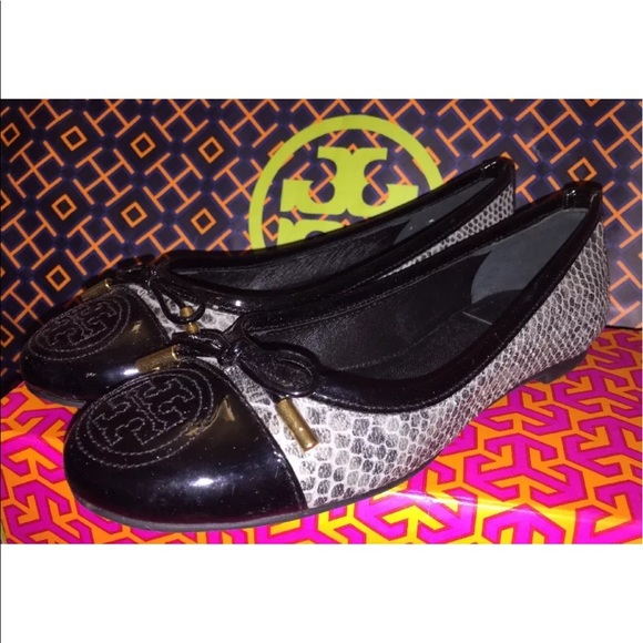 Tory Burch Verbena Women's Animal Print Leather - Picture 1 of 5