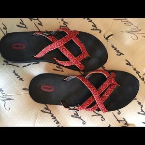 Teva Women's Sandals Size 8 Orange
