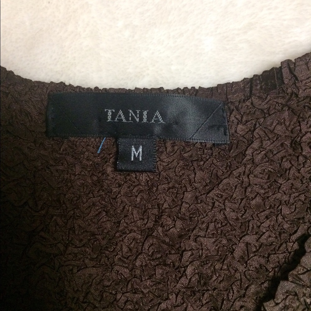 Tops - Picture 2 of 2