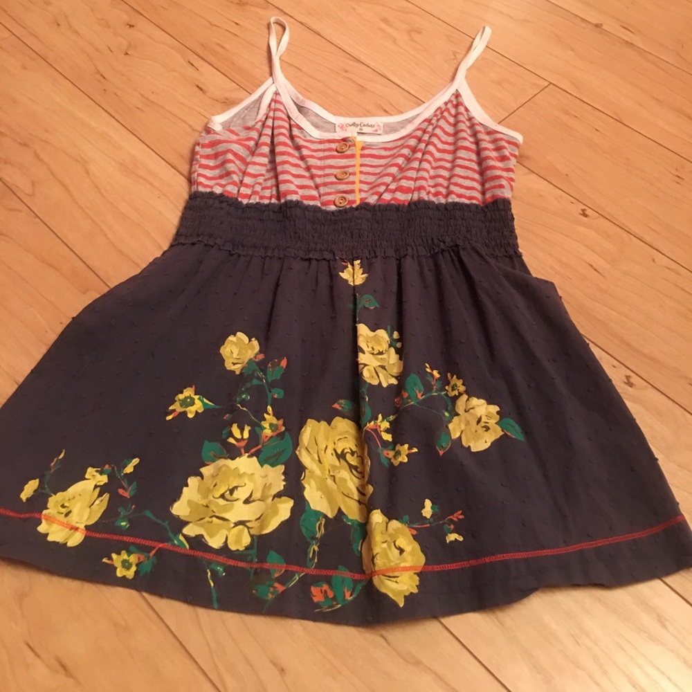 flowy tank
