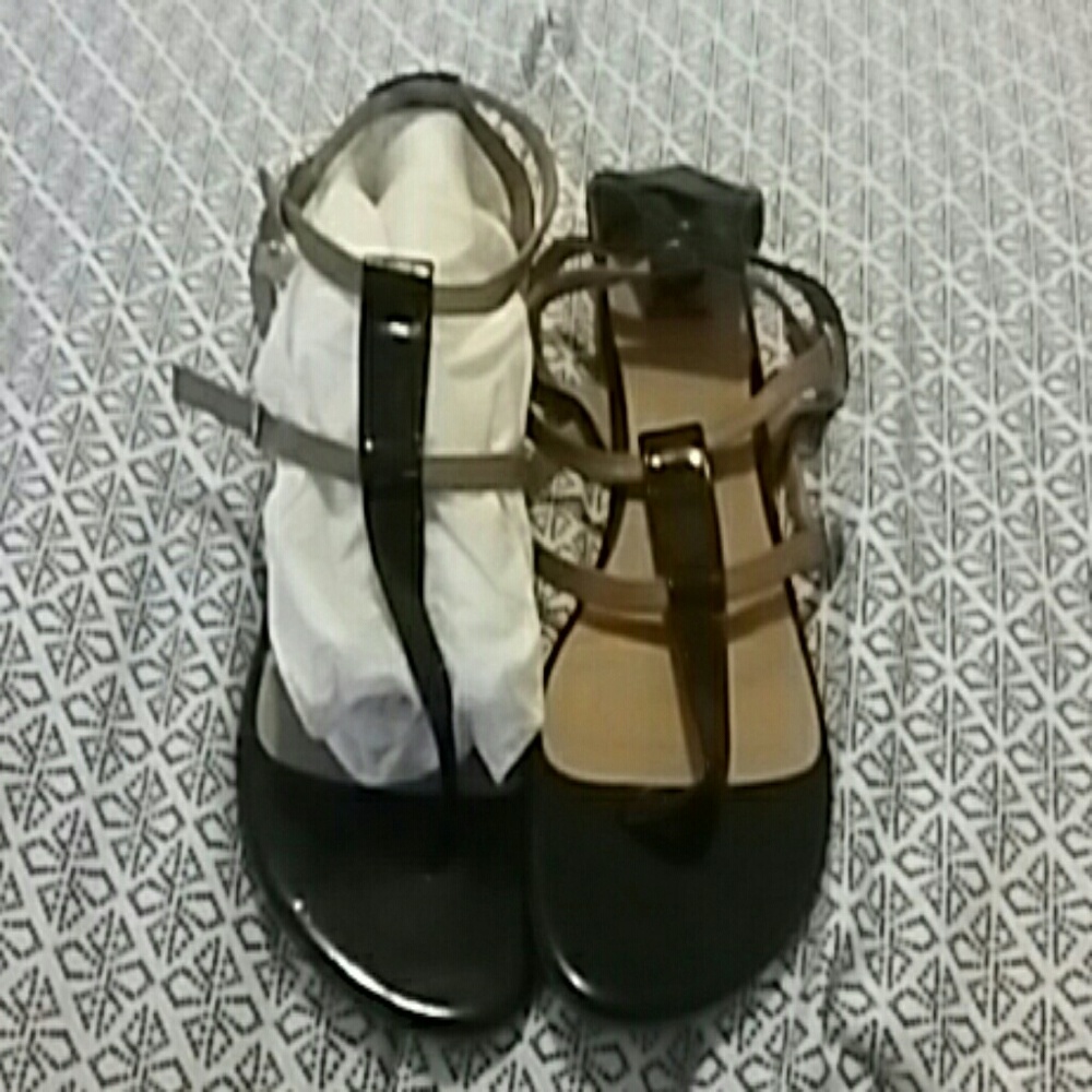 Very cute shiekh sandals
