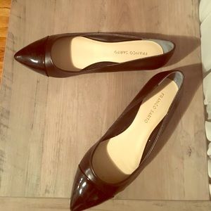 Franco Sarto black small wedge flats