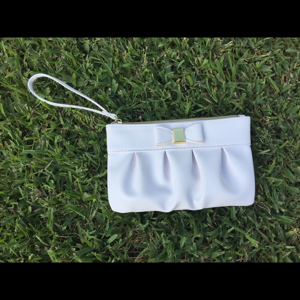 White Hand Bag