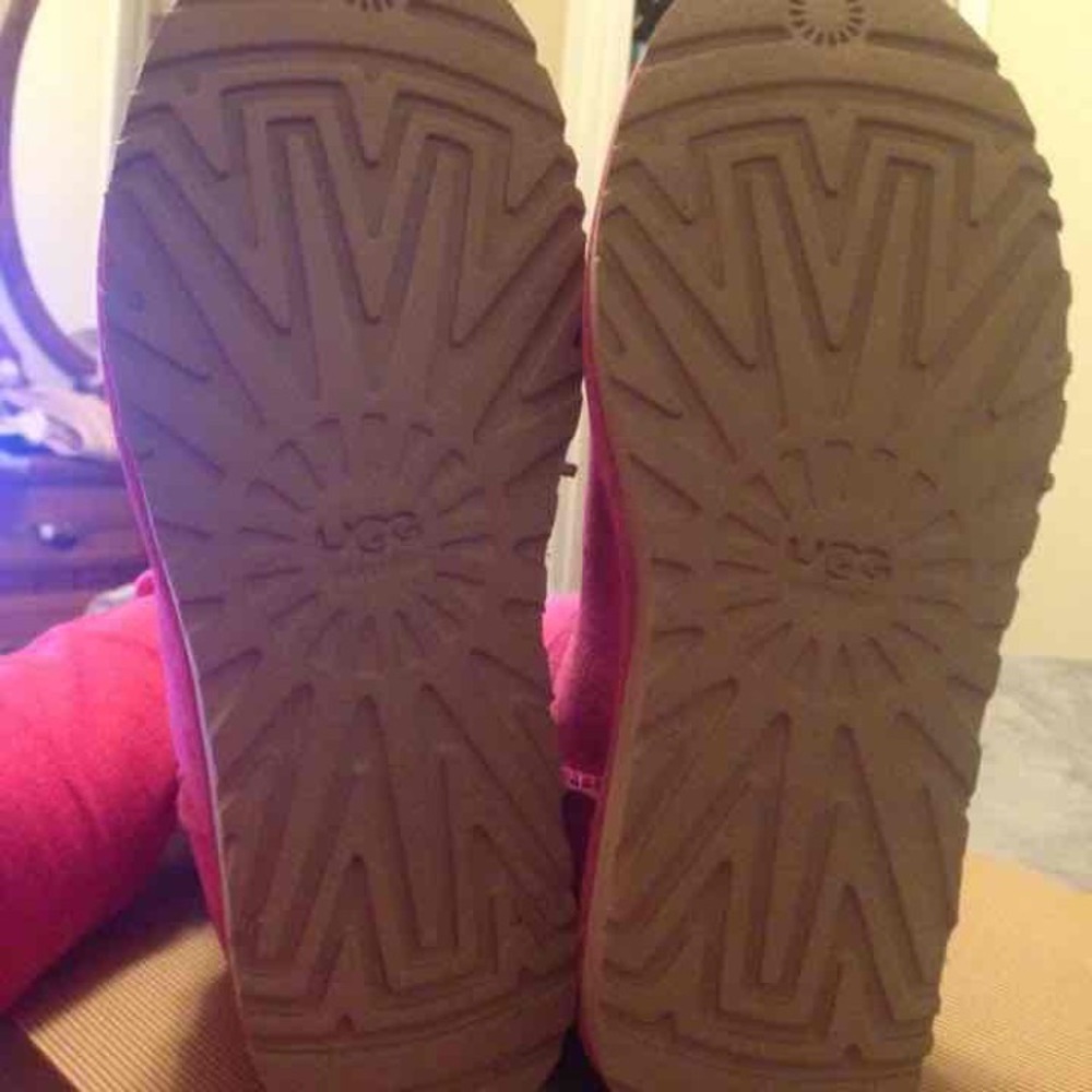 Authentic Ugg - image 2