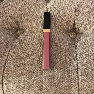 Chanel lip gloss