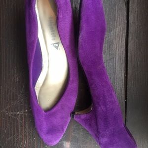 Vintage Purple Velvet Kitten Heels