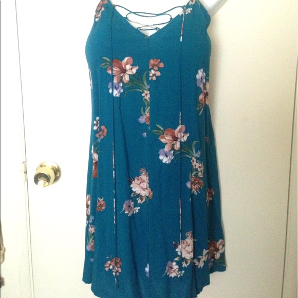 Be Cool Dresses & Skirts - Teal Floral short summer dress