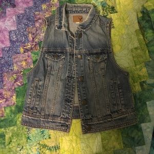 american eagle jean vest
