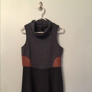 Thml Dress Sz Medium Gray sleeveless